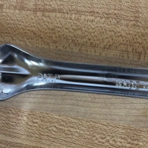 New Pilot Automotive Motorcycle Skull - Flames License Frame - Picture 8 of 11